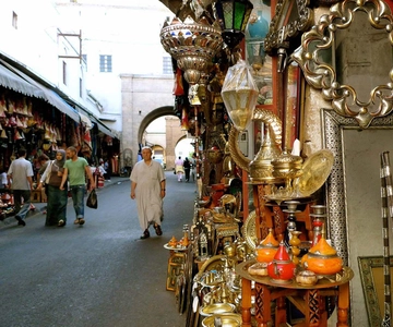 2-Day Private Tour: Casablanca to Marrakech with Desert Stay