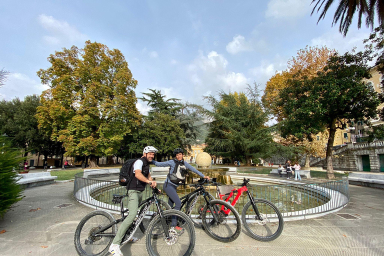 E-Bike Tour to the Carrara Marble Quarries with lard tasting