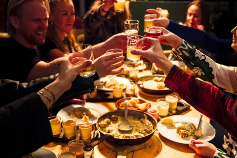 Reykjavik: Allt i ett – ät, drick och utforska med lokalbefolkningen