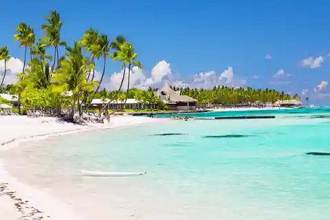 From Santo Domingo: Saona Island Day Trip with Lunch
