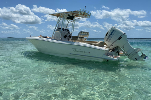 Aventura particular em um banco de areia no interior de Key West