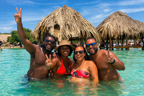 Cholón: Reggaeton & Hip Hop Party Boat Tour + Lunch 18+