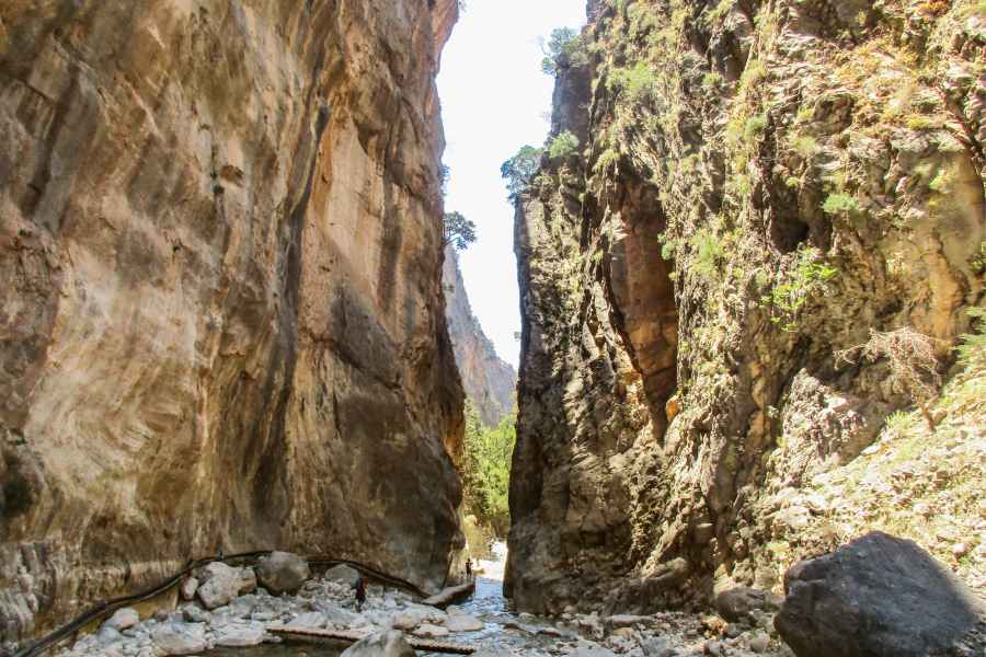 Ab Chania: Tagesausflug zum Wandern in der Samaria-Schlucht. Foto: GetYourGuide
