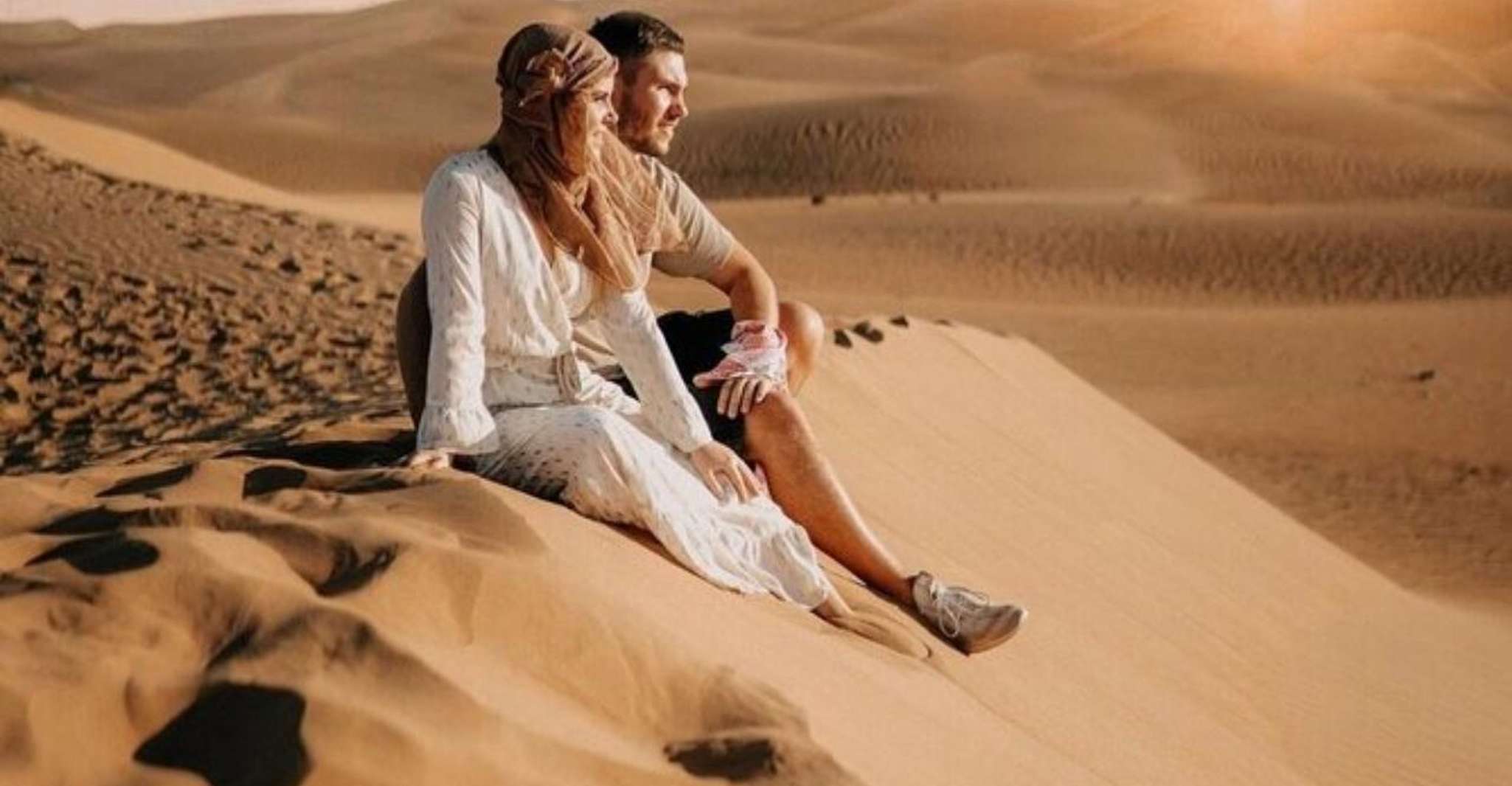 Dubai, Desert Safari, BBQ, Spectacles, Camel Ride & Sand Boarding - Hizvo