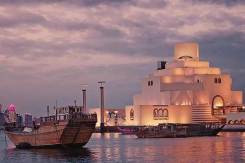 Doha: Private City Tour with Souq waqif and Peral Qatar