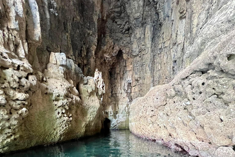 Lindos,Pefkos: Passeio de barco com tudo incluído para nadar e mergulhar com snorkelPasseio de barco em Kiotari