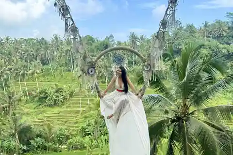 Bali: Balanço de Ubud, tirolesa e SkyBike em um terraço de arroz privado