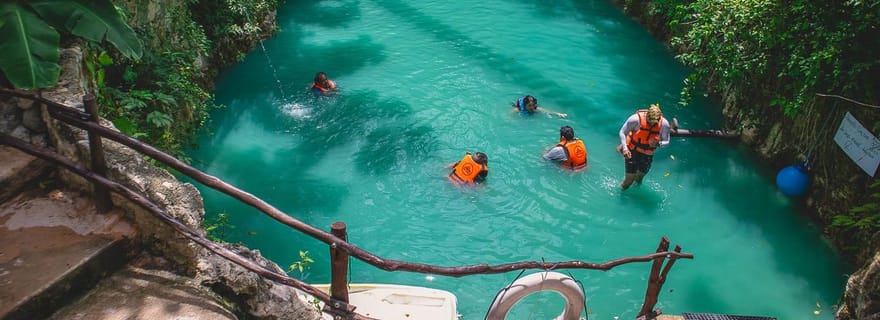Puerto Morelos : visite de deux cénotes avec repas inclus.