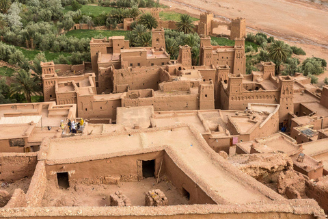 From Fes: 3-Day Merzouga Desert Tour to Marrakech Standard Desert Camp Experience (Shared Facilities)