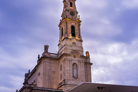Lisbon: Sanctuary Fátima & Little Shepperd Town Guide Tour Lisbon: Sanctuary of Our Lady of Fátima Guided Tour