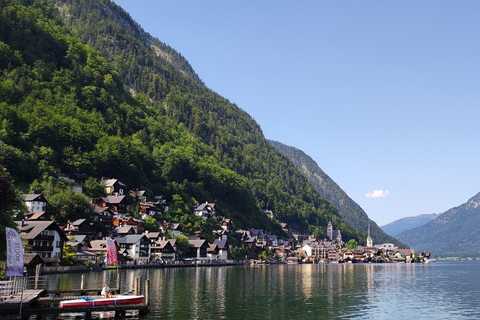 Vienna: Private Alpine Trip to Wachau, Hallstatt, & Salzburg