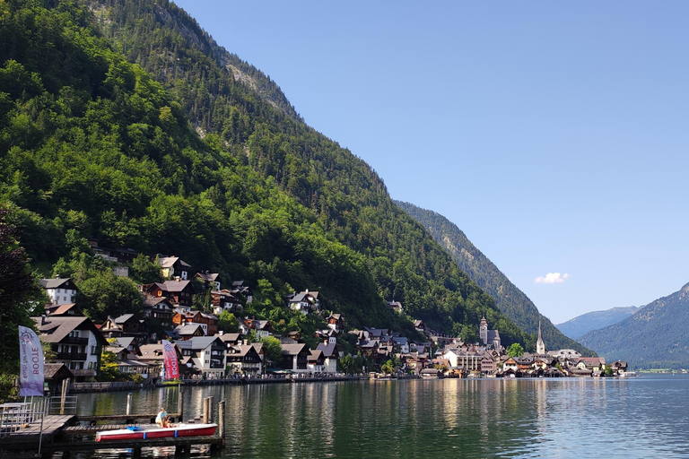 Vienna: Private Alpine Trip to Wachau, Hallstatt, & Salzburg