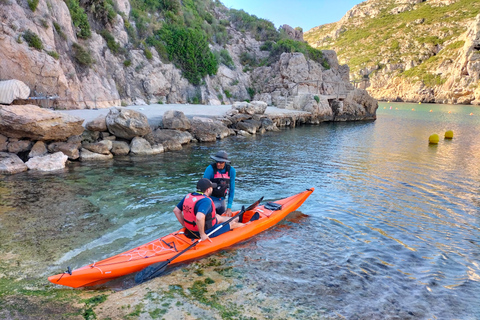 Jávea: Kajaktur från Granadella Beach till havsgrottorna