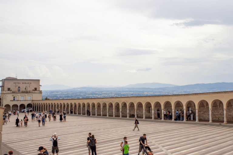 Rome: Assisi, Civita di Bagnoregio and Orvieto Day Tour
