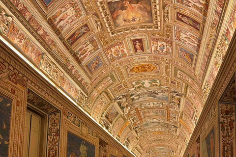 Vatican Museums & Sistine Chapel Entry Ticket Vatican City: Museums & Sistine Chapel VIP Entrance