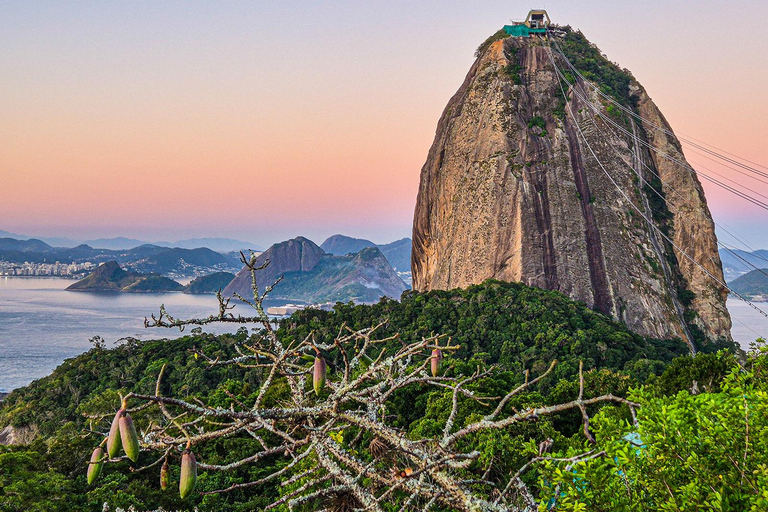 Rio de Janeiro sunset by Jeep Italian speaking guide