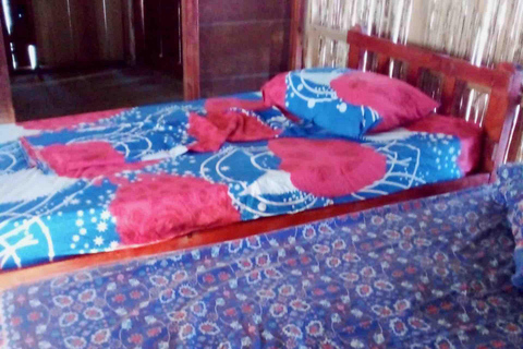 San Blas Islands Overnight: Private Cabin w/ Private Bath