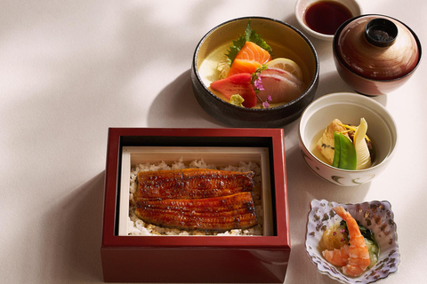 Singapur: Keyaki w hotelu Pan Pacific Pakiety kulinarneKeyaki Bara Chirashi Gozen dla 1 osoby