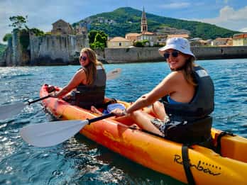 Budva : 3 heures de paddle board ou de kayak pour visiter les grottes côtières