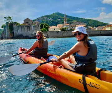 Budva: Excursión de 3 horas en Paddle Board o Kayak a Cuevas Costeras