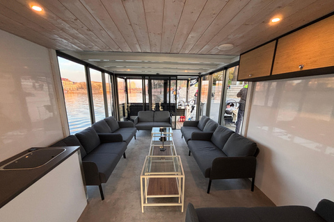 Wroclaw: Floating Café Cruise on the Oder River