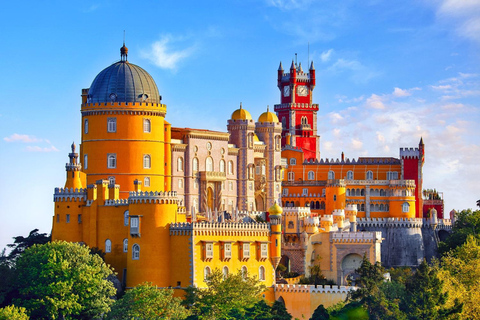 Private Unforgetable Full Day Tour in Sintra