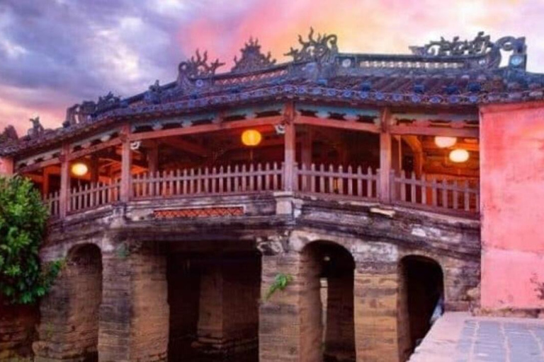 Hoi An Night Escape: Lanterns, Culture & River Boat Group Tour