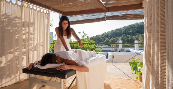 Ibiza: Private Wellness Ritual with Massage and Jacuzzi