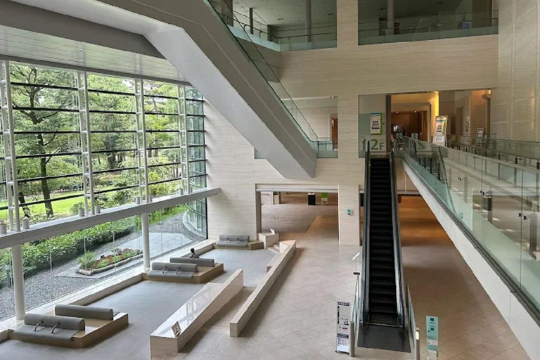 Hiroshima: Art and Hidden Streets Guide Tour Hiroshima: Art and Hidden Streets Guide Tour