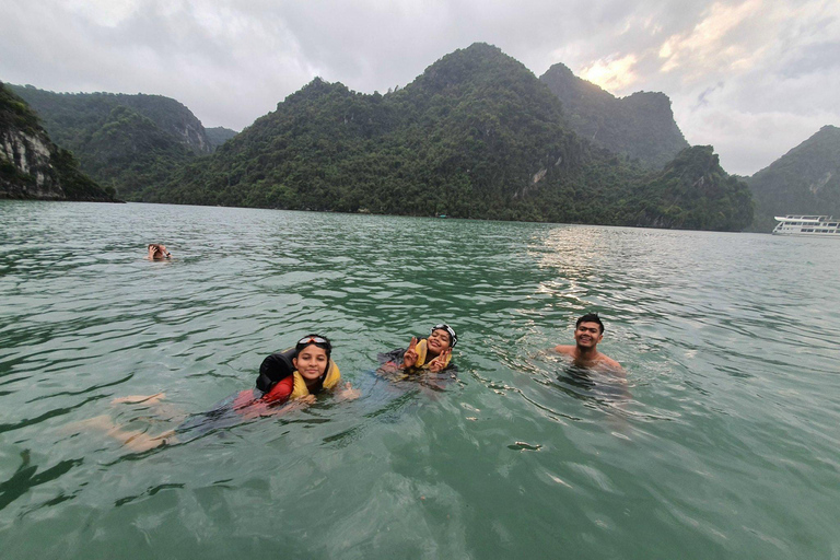 Croisière de 2 jours dans la baie de Lan Ha Style spécial