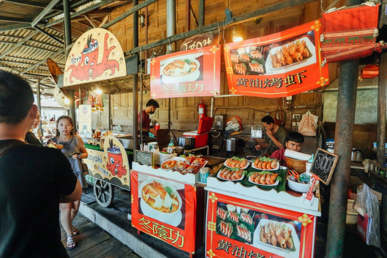 Pattaya: Khao Chi Chan, Viharn Sien & Floating Market