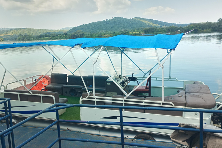 Accra: Volta Escape 2-Day Private Adventure
