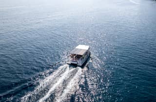 Altea: Motor-Katamaran mit Badestopp und optionalem Essen