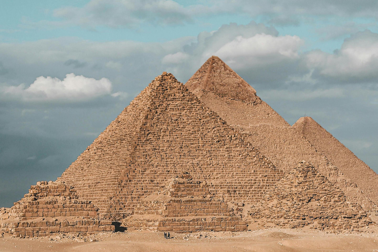 Giza: Pyramid, Memphis, Sakkara W/Opt Dahshur & Felucca Tour Private Tour With Tickets and Lunch