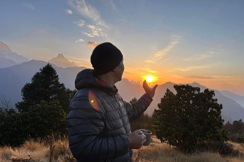 Poon Hill: Najszybszy 2-dniowy trekking z PokharyZ Pokhary: 2 dni 1 noc Ulleri, Ghorepani Poon Hill Trek