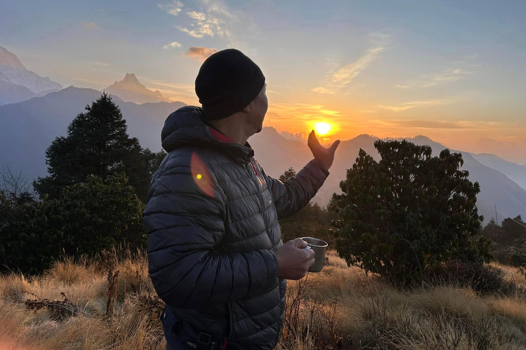Poon Hill: Najszybszy 2-dniowy trekking z PokharyZ Pokhary: 2 dni 1 noc Ulleri, Ghorepani Poon Hill Trek