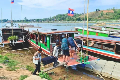 From Chiang Rai: 2-Day Slow Boat Ride to Luang Prabang