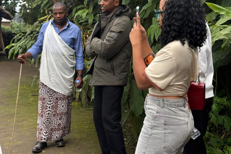 Kigali: Bigogwe, Lake Kivu & Dian Fossey Campus 2-Day Tour