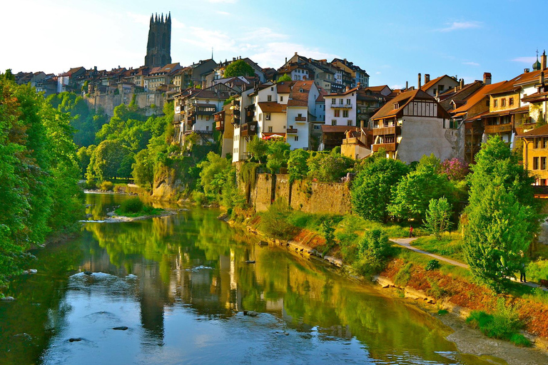 Excursion privée d&#039;une journée en voiture de Berne à Gruyères et Fribourg