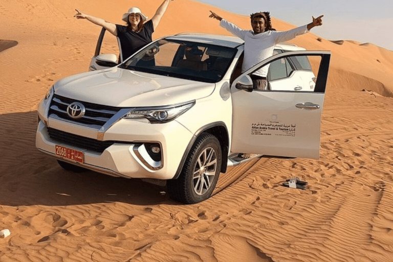 Muscat: Wahiba Sands Desert &amp; Wadi Bani Khalid Full Day TourMuscat:Wahiba Sands and Wadi Bani Khalid - Full Day Tour