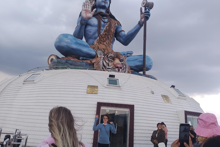 Peace & Panorama: Stupa and Pumdikot Scenic Drive Tour