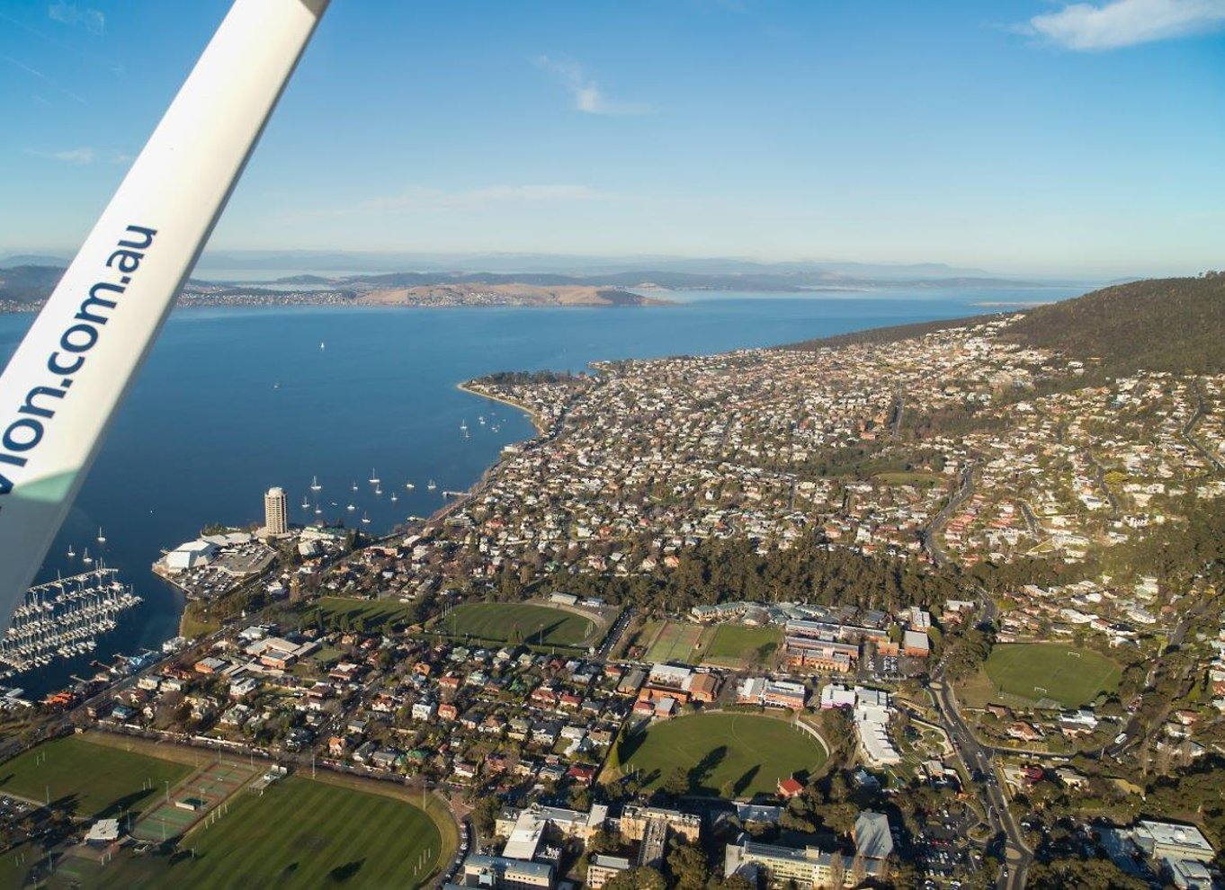 30 minutters naturskøn flyvetur i Hobart