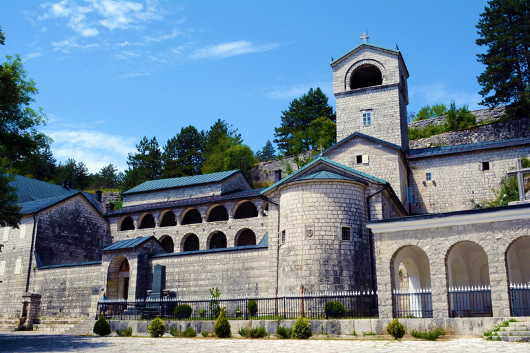 Visite privée du Grand Monastère du Monténégro