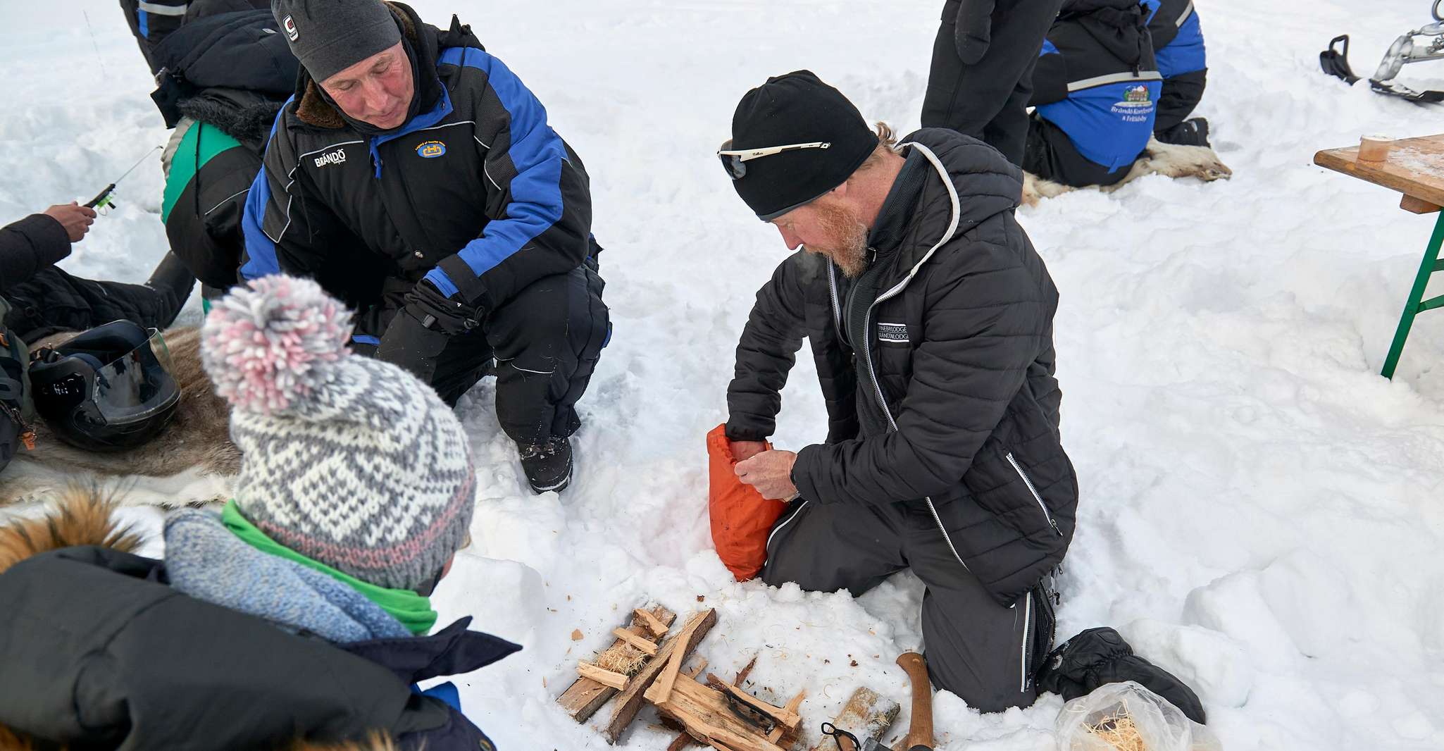 Luleå , Nordic Winter Skills - 3 Stunden inklusive Mittagessen - Hizvo