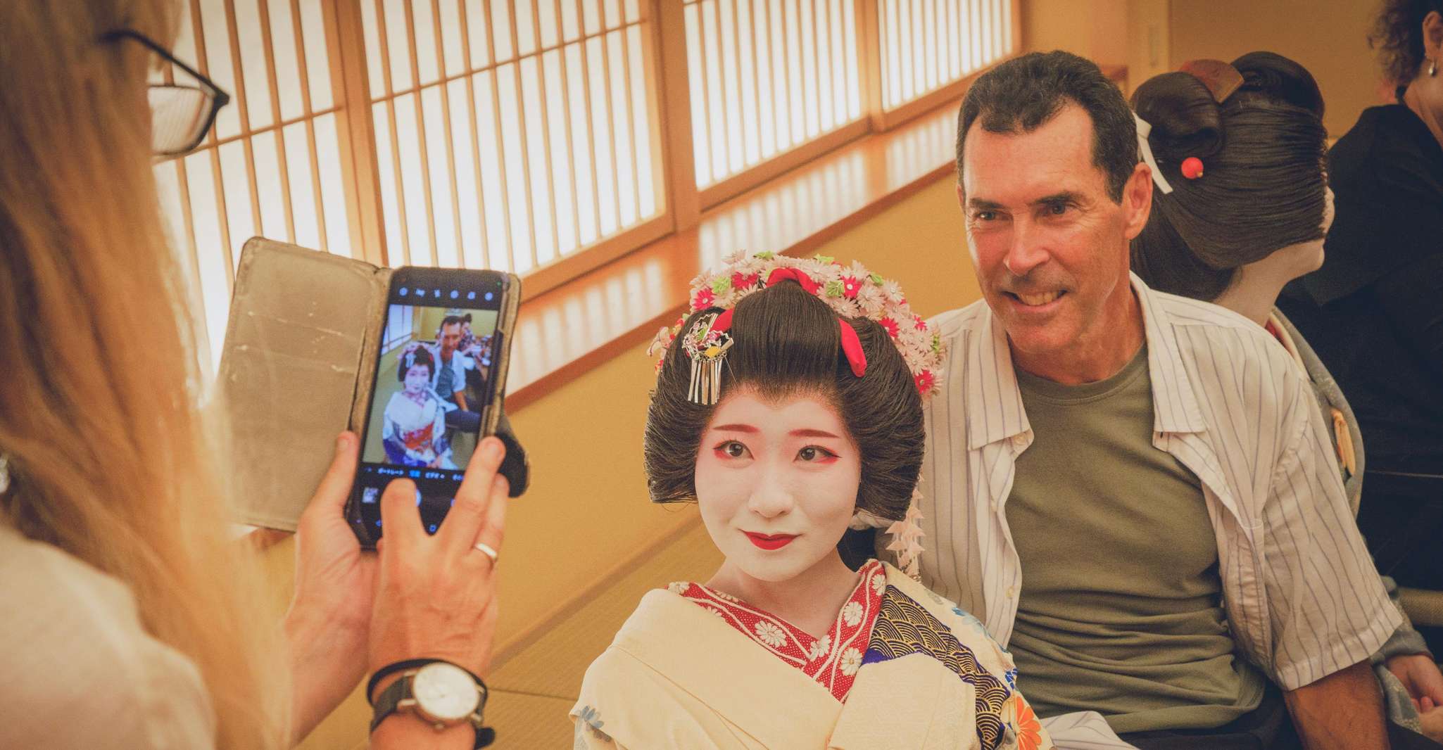 Asakusa: Geisha Performance and Tea House Experience photo 5