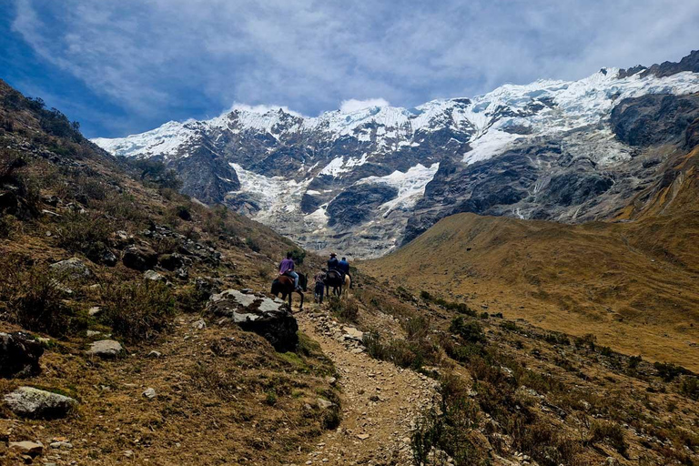 Wycieczka całodniowa nad jezioro Humantay Adventure