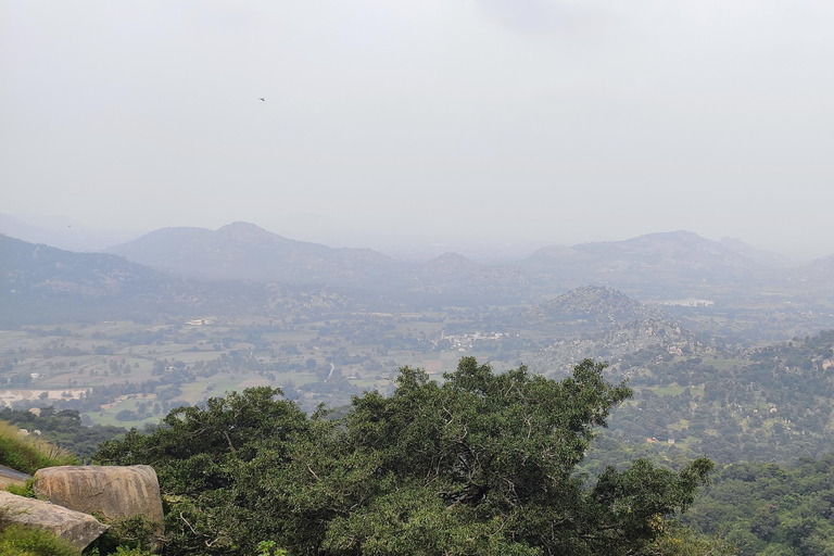 From Bengaluru: Gudibande Fort, Avala Betta & Adiyogi Tour