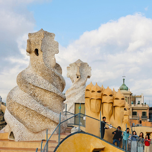 Barcelona: The 3 Gaudí Houses Tour (Vicens, Milà and Batlló)