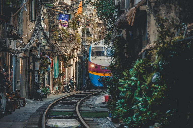 Pół dnia w mieście Hanoi - miasto kryje w sobie piękno kulturyWycieczka grupowa