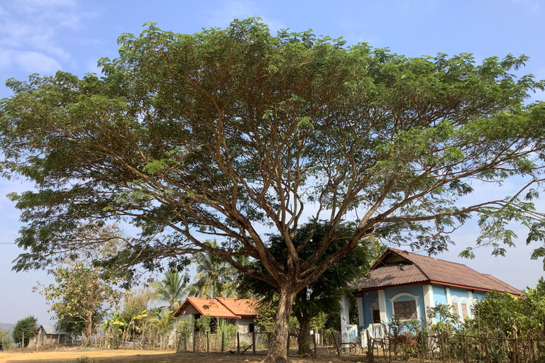 Luang Prabang: Hmong Village + Rafting Day Trip 2km Rafting